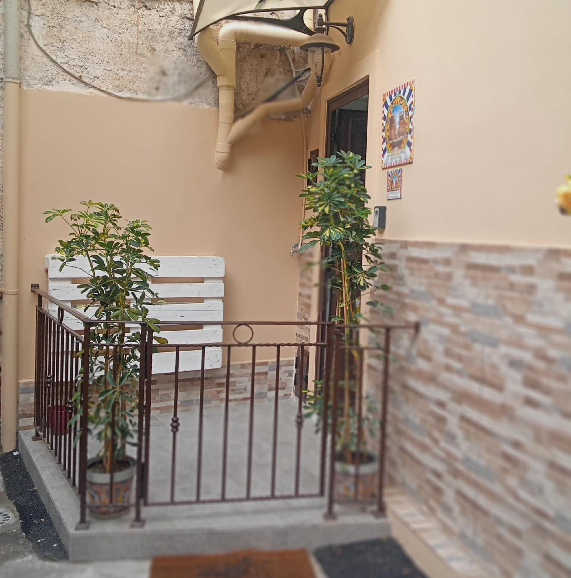 Villa Al Cortile Del Capo Palermo Esterno foto